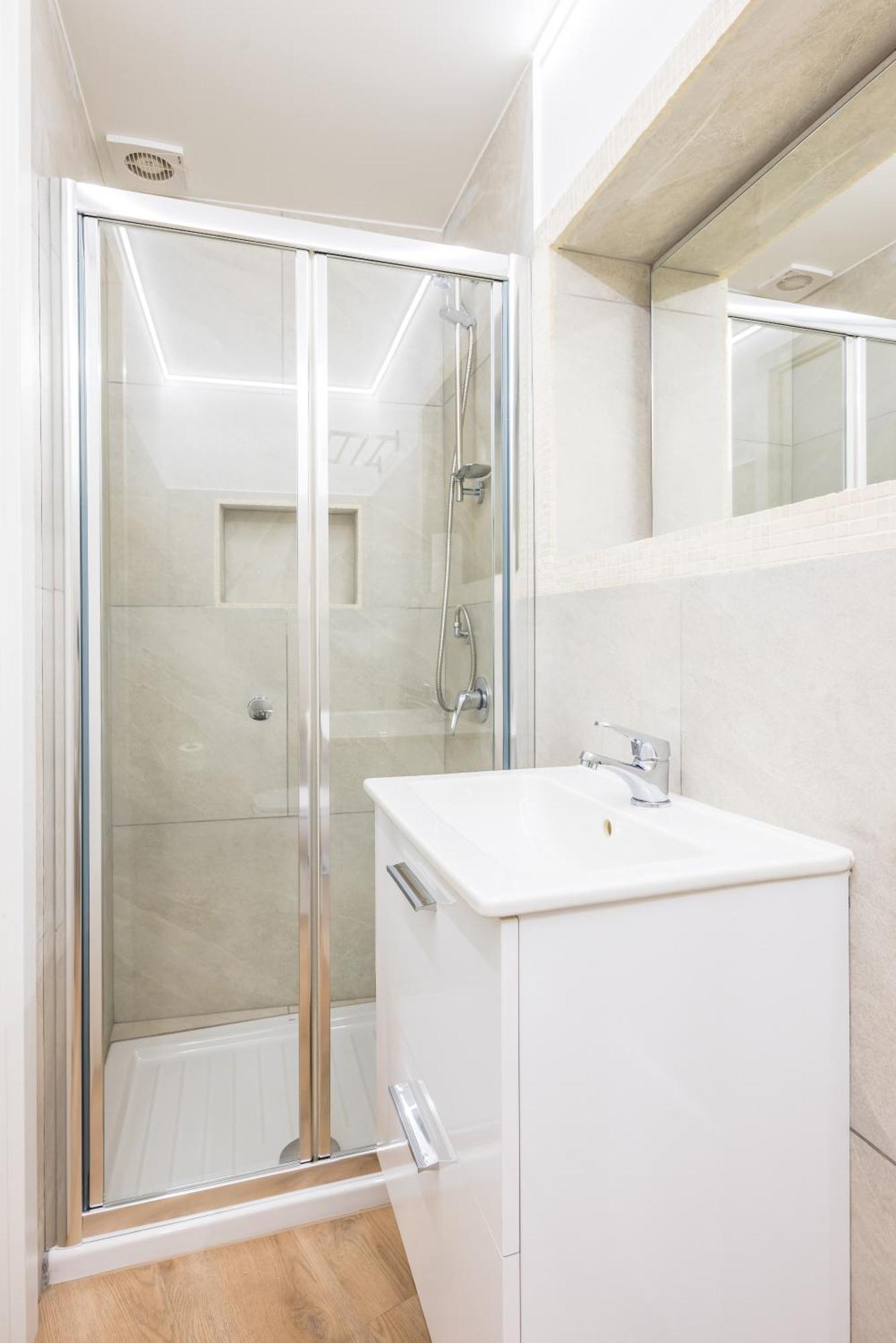 Affittacamere Lioy 25 By Napoliapartments *