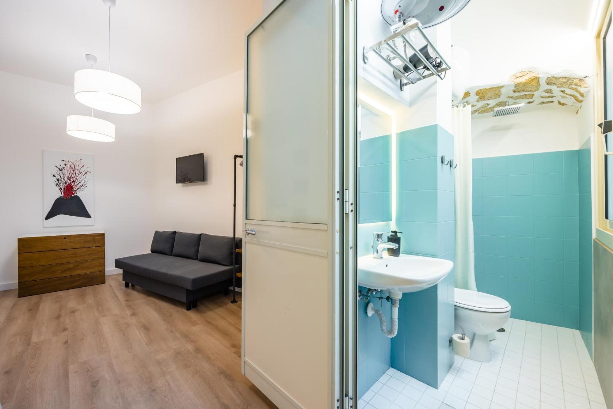 Lioy 25 By Napoliapartments Affittacamere
